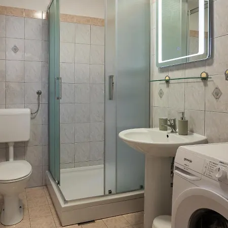 Summer Bloom Apartment Krk Town