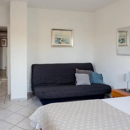 Apartment Summer Bloom Krk Town