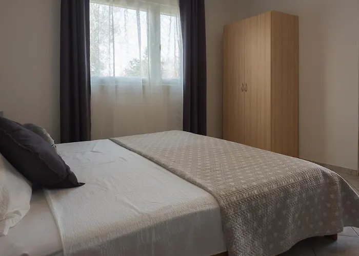 Summer Bloom アパート *