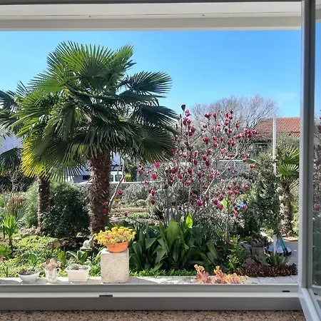 Summer Bloom Apartamento Krk Town