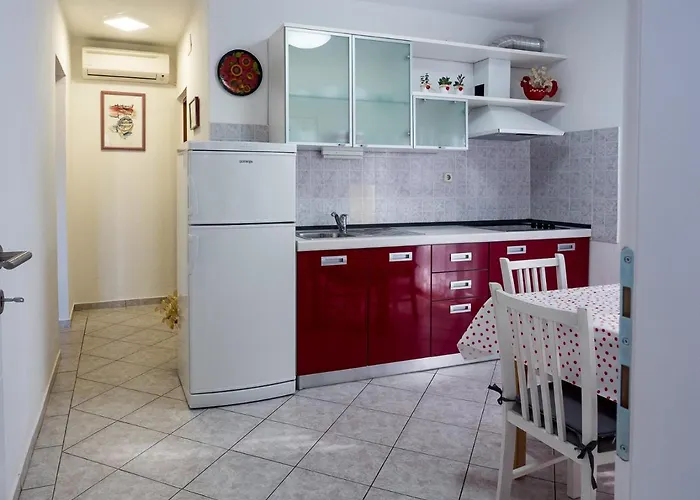 Summer Bloom 아파트